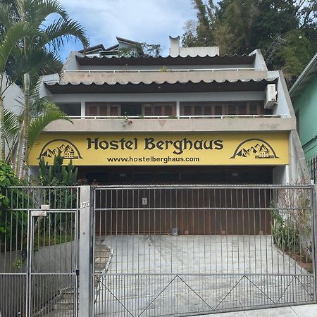 Hostel Berghaus ฟลอเรียนอโปลิส ภายนอก รูปภาพ