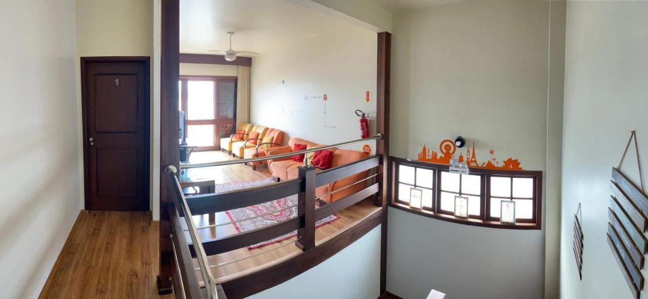 Hostel Berghaus ฟลอเรียนอโปลิส ภายนอก รูปภาพ